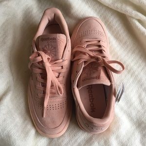 BRAND NEW REEBOK CLUB C 85S!